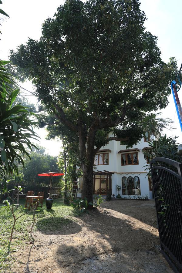 Mango Hill Inn Янгон Екстер'єр фото