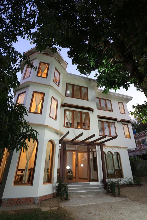 Mango Hill Inn Янгон Екстер'єр фото