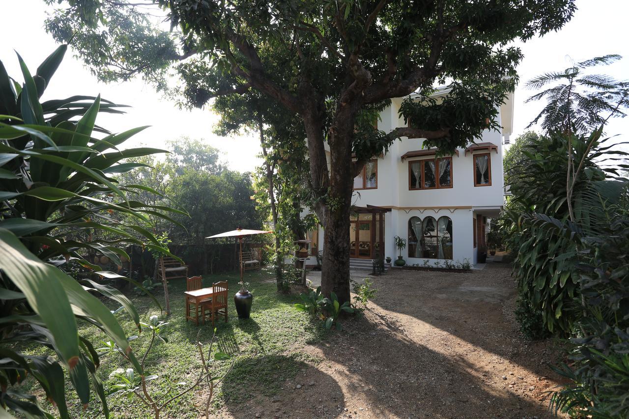 Mango Hill Inn Янгон Екстер'єр фото