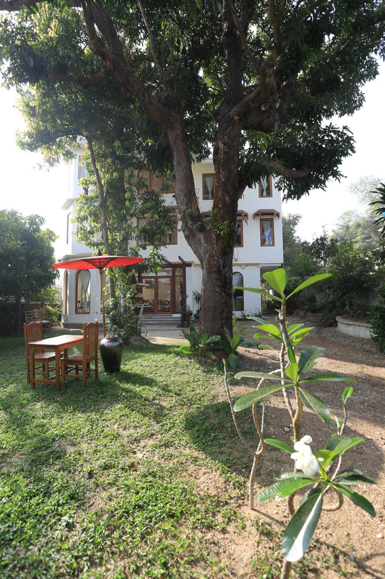 Mango Hill Inn Янгон Екстер'єр фото