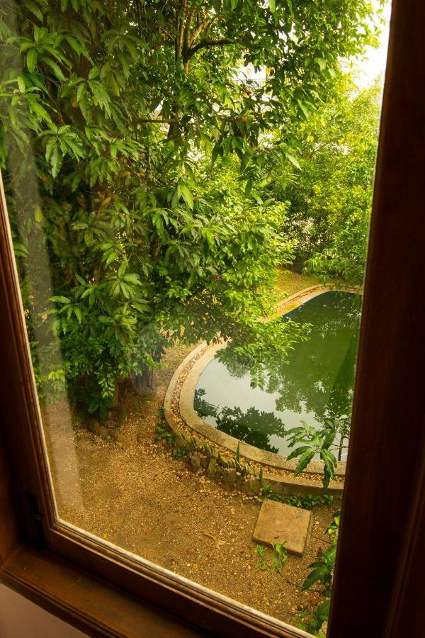 Mango Hill Inn Янгон Екстер'єр фото
